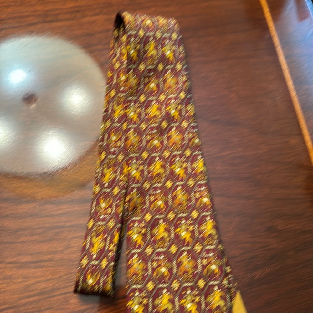 Salvatore Ferraragamo silk tie